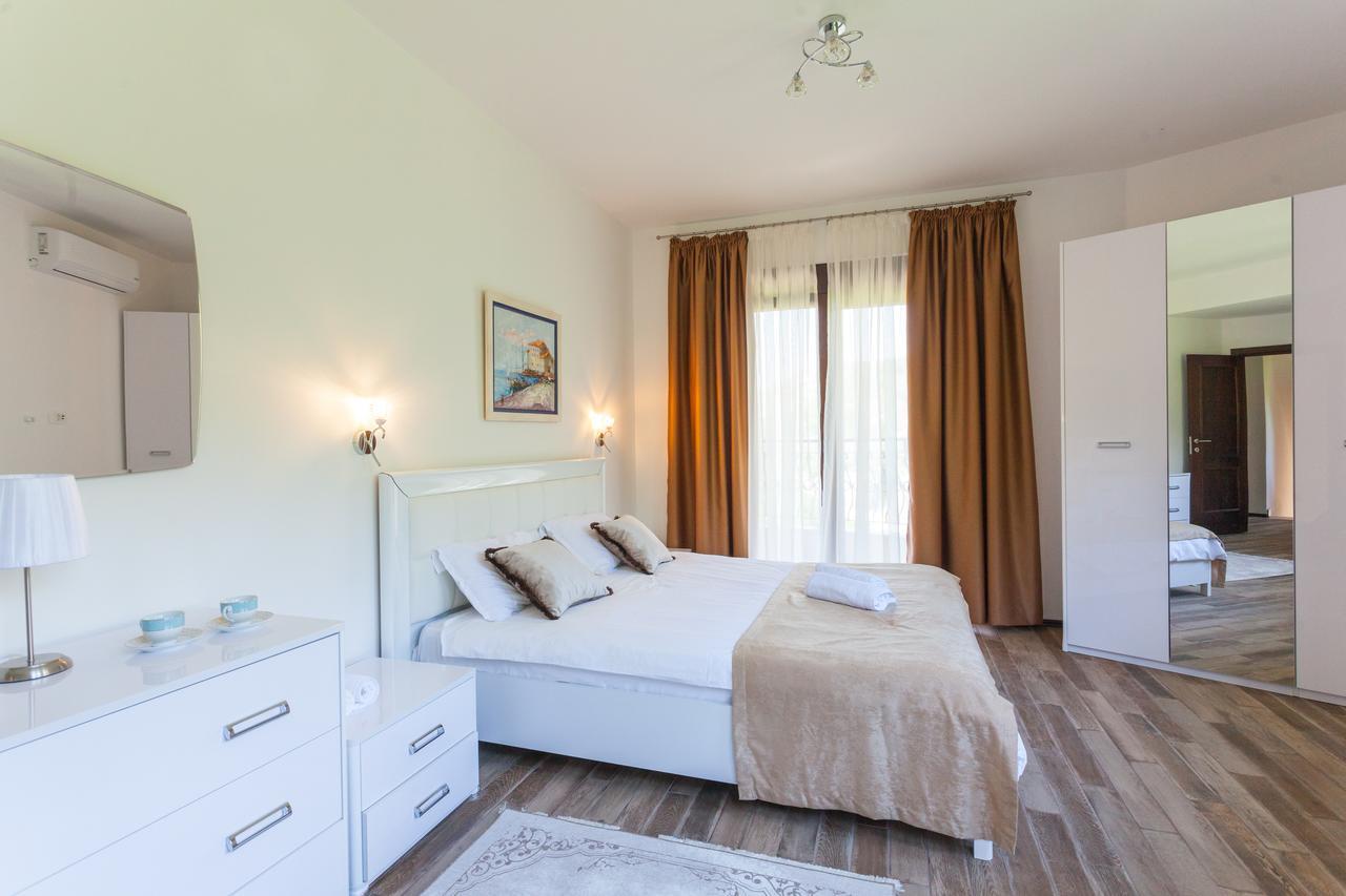 Rosmarino Apartment Sveti Stefan Exterior photo